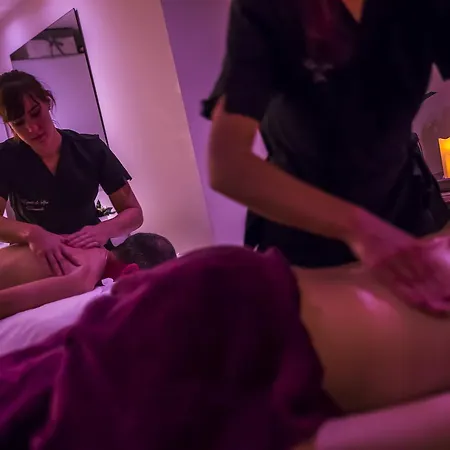 מלון Almoria & 3*