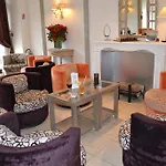 Almoria & Hotel