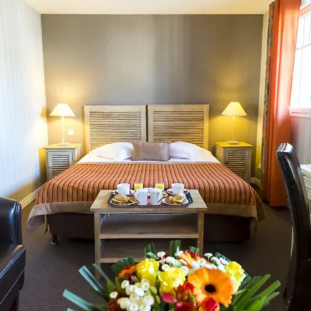 Almoria & Hotel Deauville