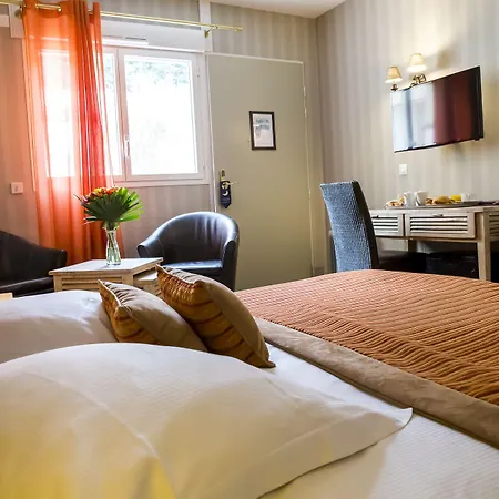 Hotel Almoria &