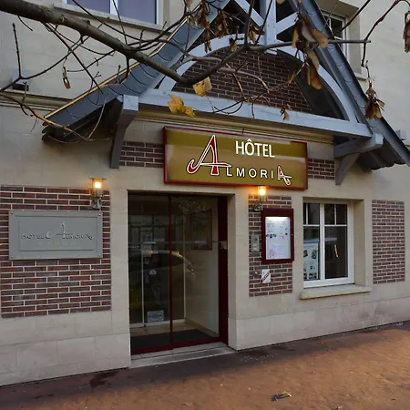 Almoria & Hotel 3*