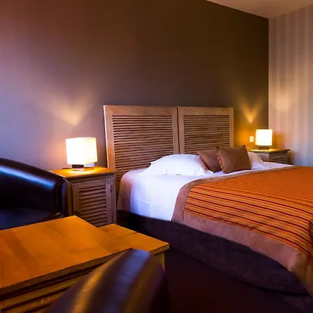 Almoria & Hotel